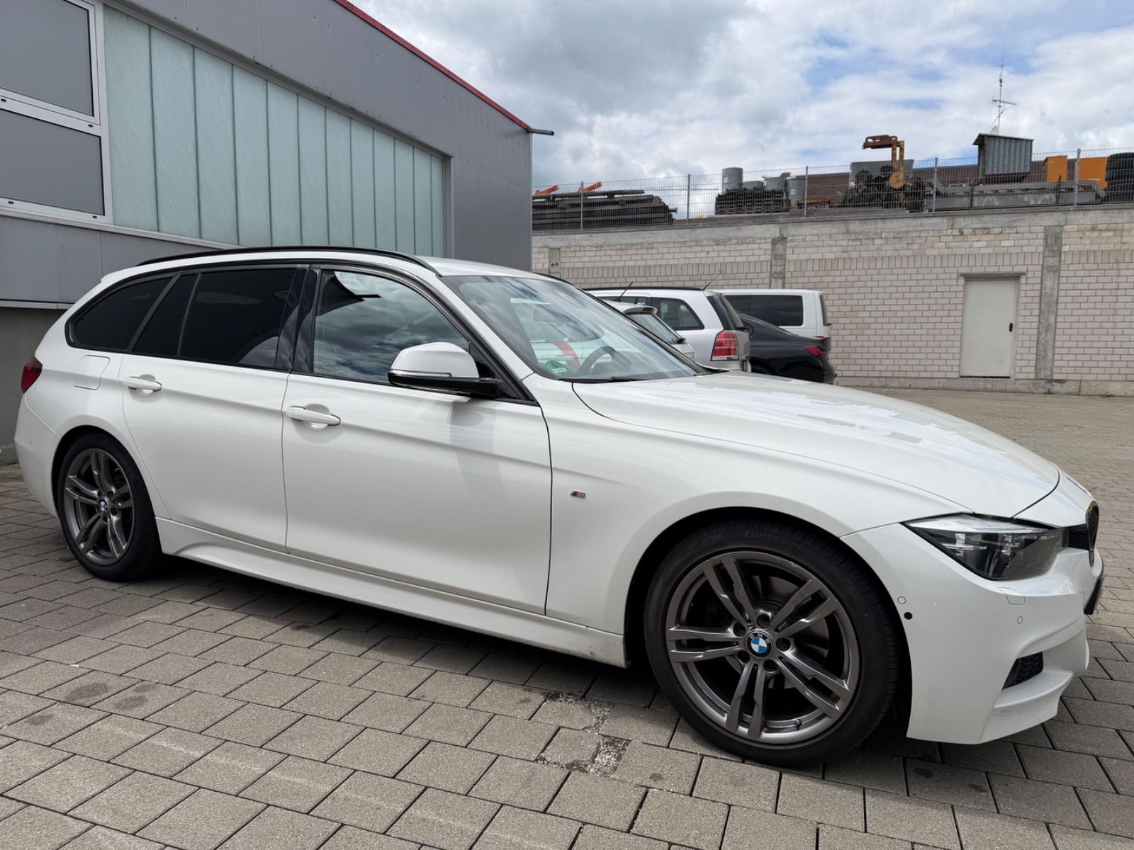 BMW 320 – Foto 9