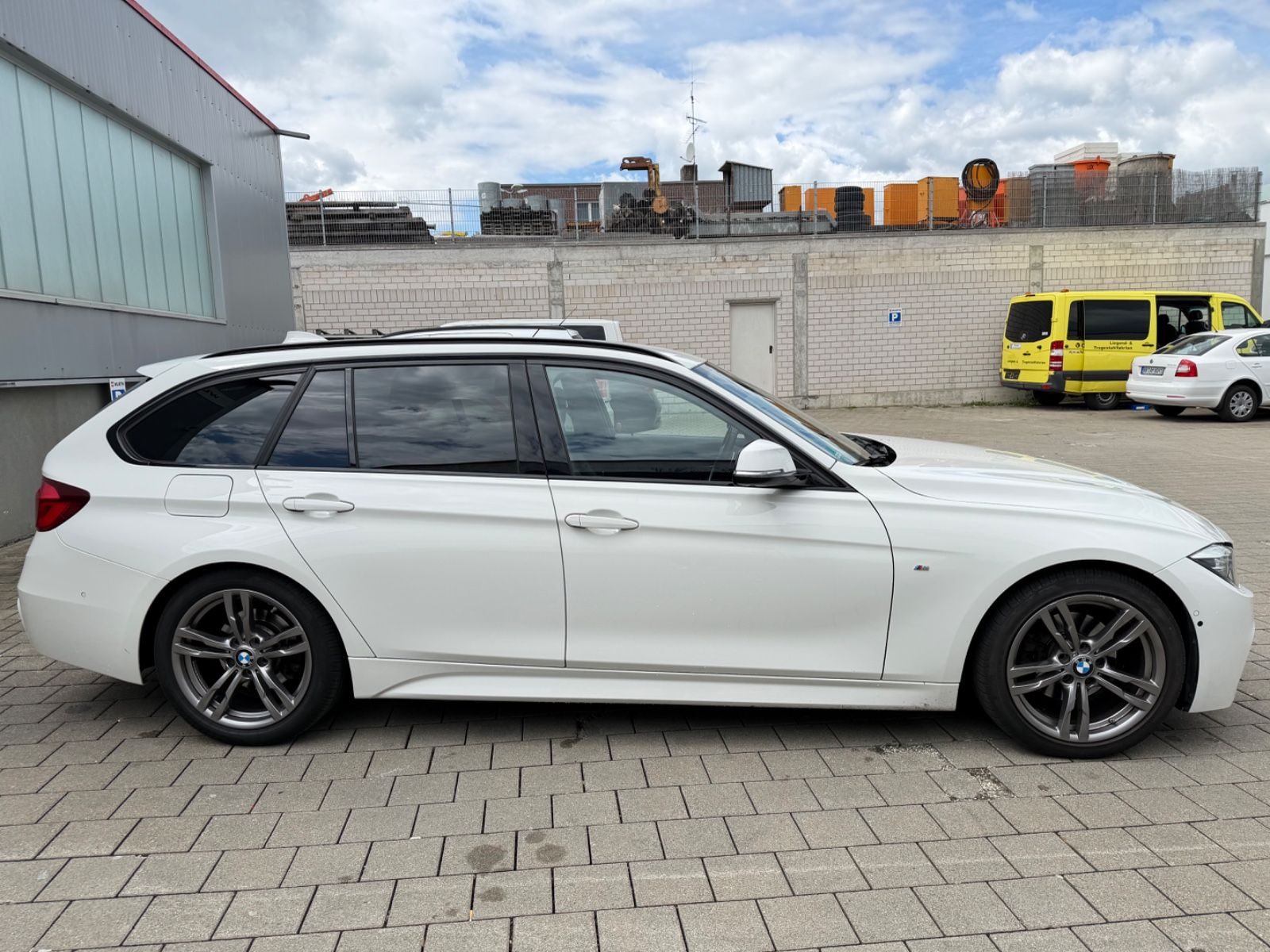 BMW 320 – Foto 8