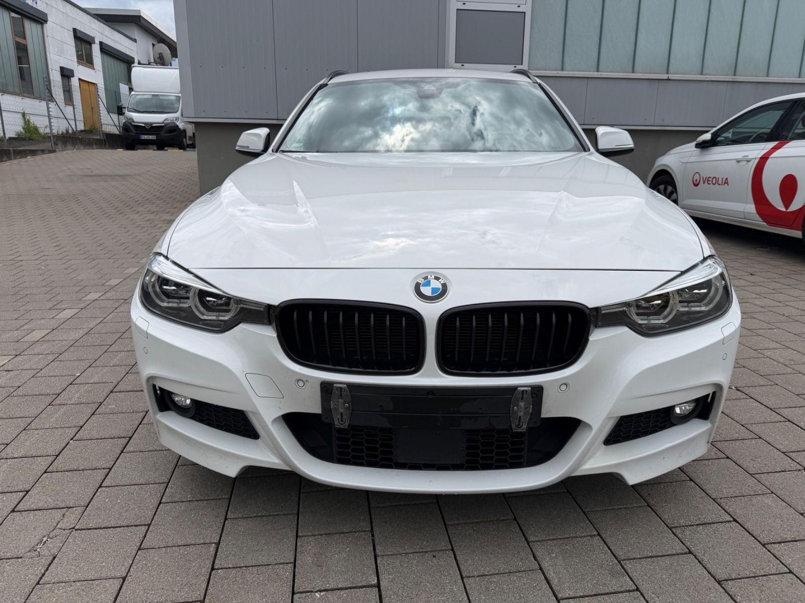 BMW 320 – Foto 2