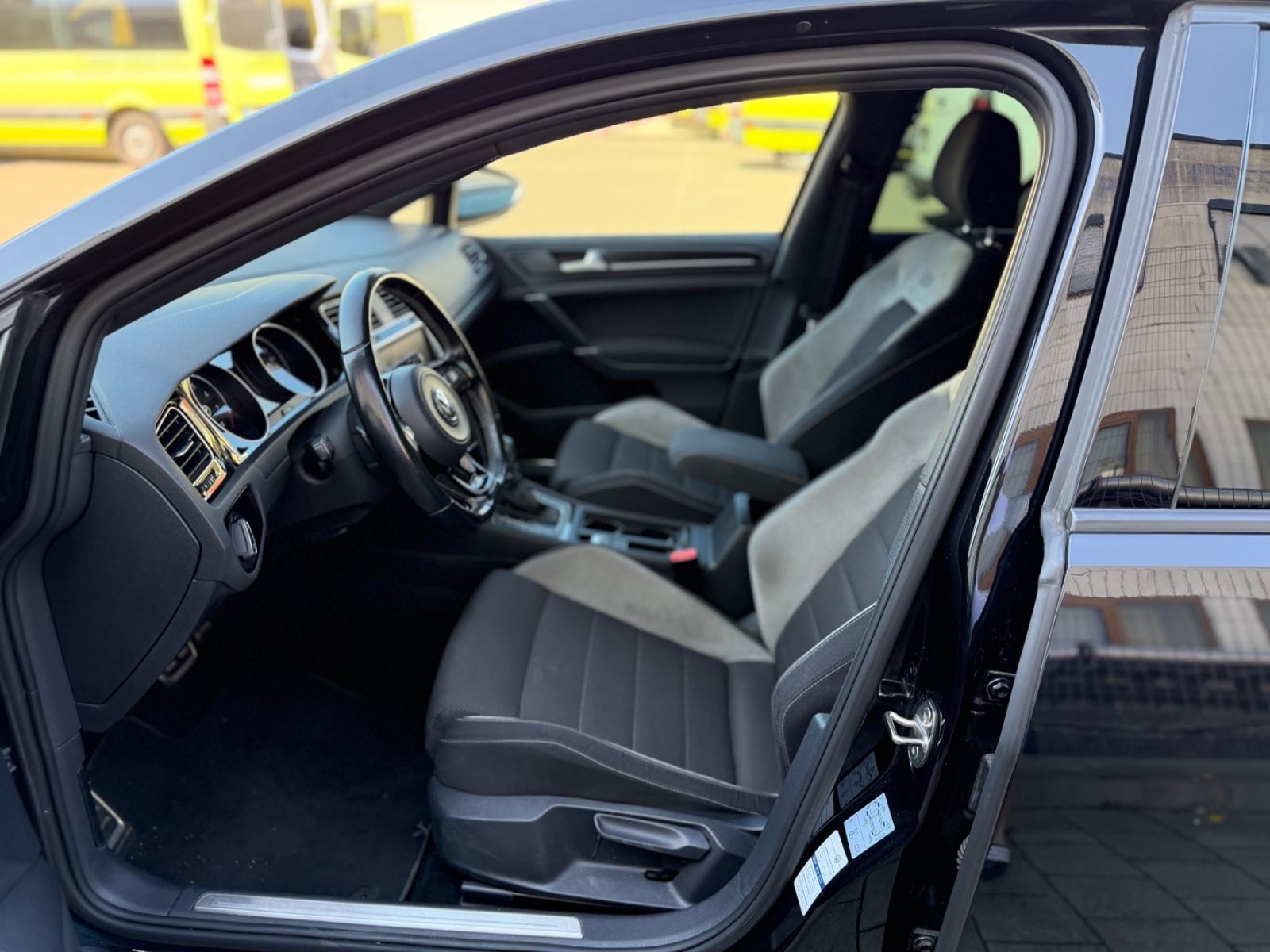 Volkswagen Golf – Bild 10