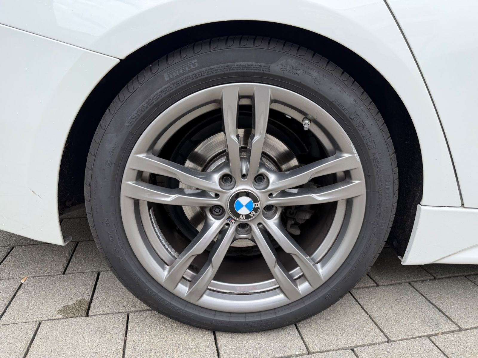 BMW 320 – Foto 19