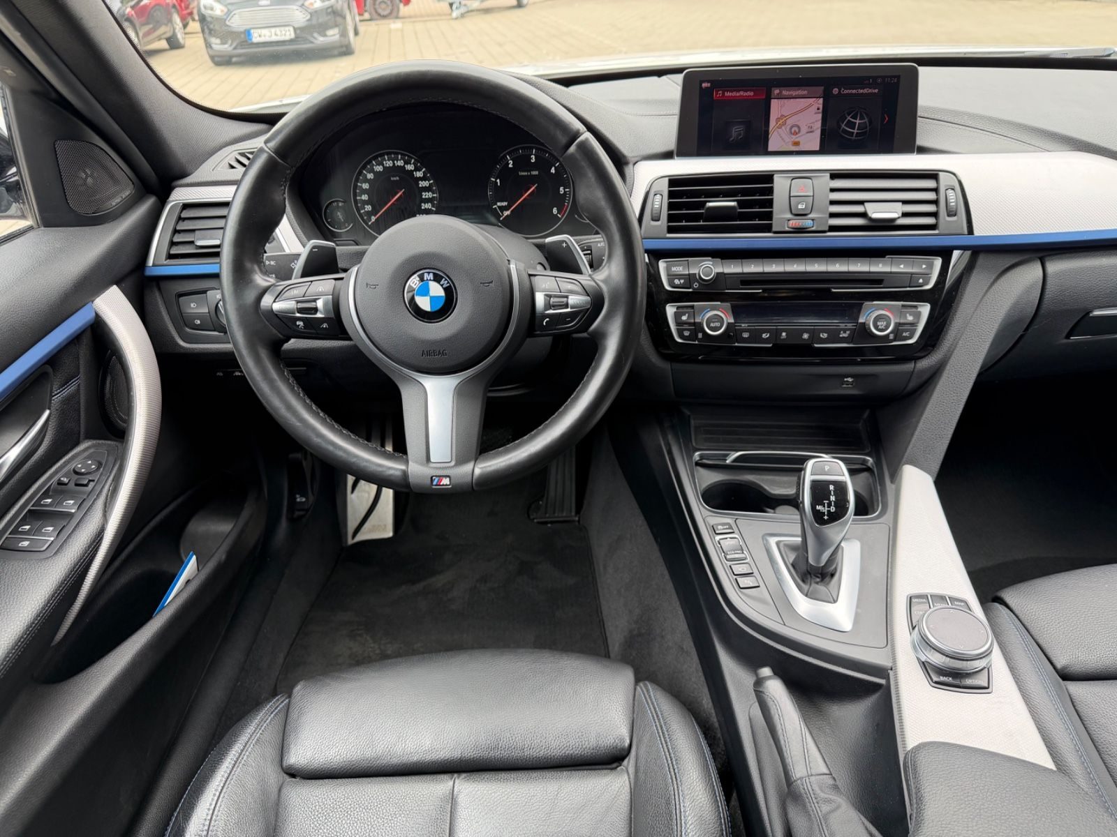 BMW 320 – Foto 16