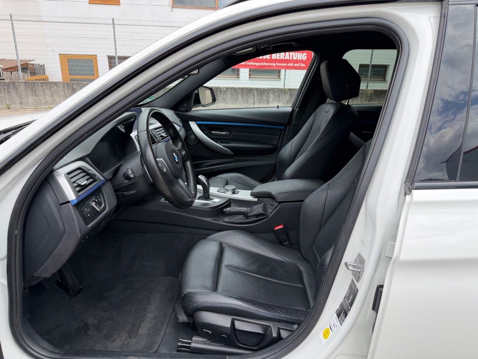BMW 320 – Foto 13